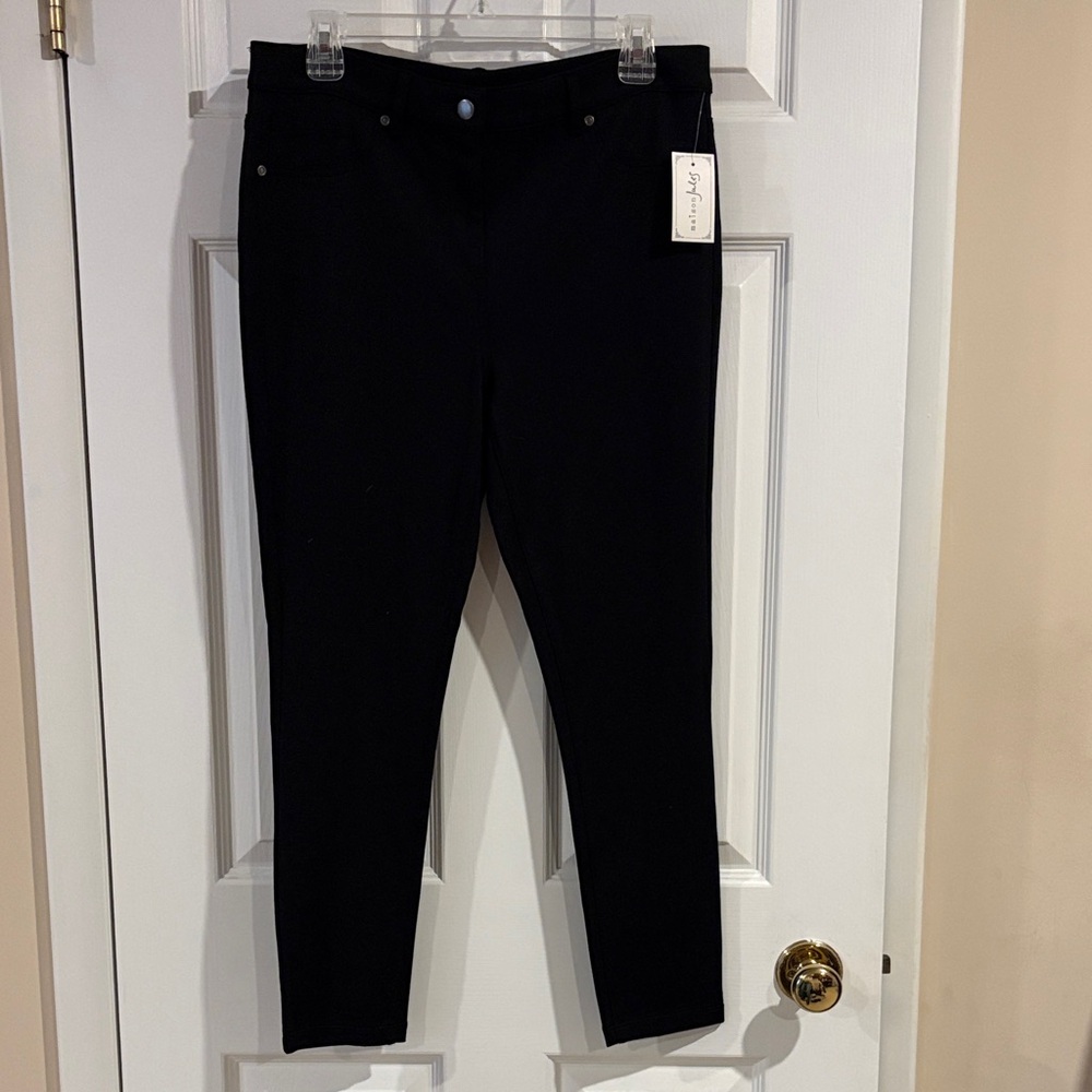 NWT Maison Jules Ponte Pants Women’s size Large